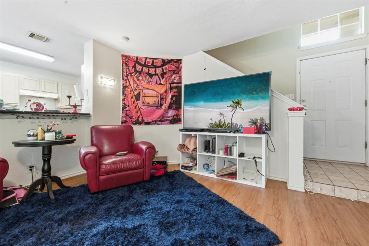 Primary bedroom at 120-122 Cedargrove Unit #120-122 - Hughson Heights Sec 3-C, San Marcos, TX