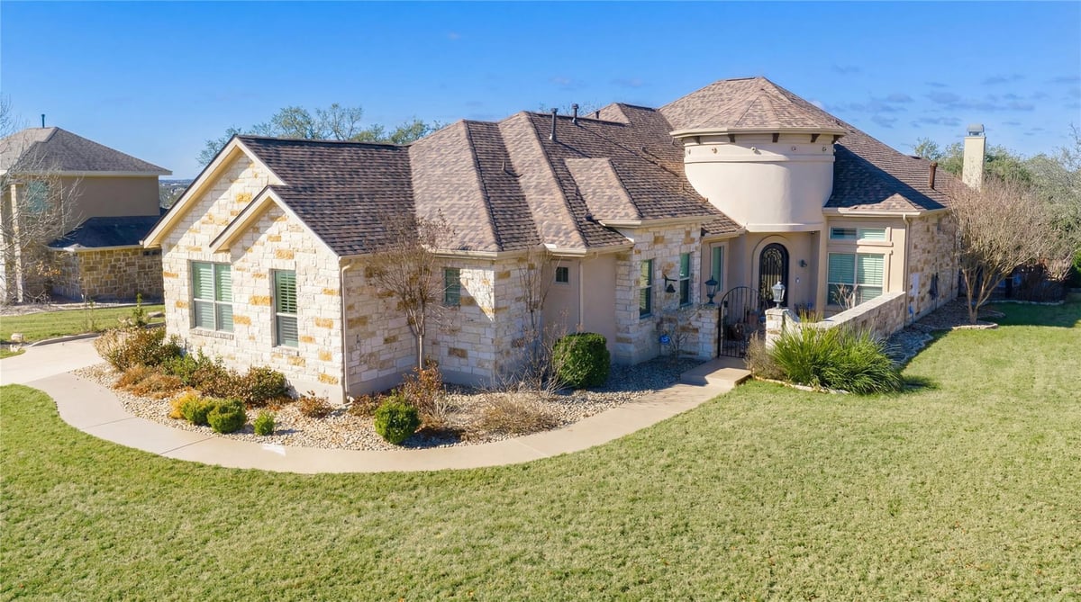 View 120 Applewood Dr in Rim Rock Ph Two Sec Two 120 Applewood Dr - front exterior - Luxury home in Rim Rock Ph Two Sec Two, Driftwood, TX