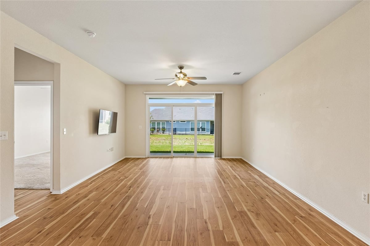 View 120 Bowie CIR in Sun City Georgetown Neighborhood 24B Pud 120 Bowie CIR - property photo 1 - Luxury home in Sun City Georgetown Neighborhood 24B Pud, Georgetown, TX