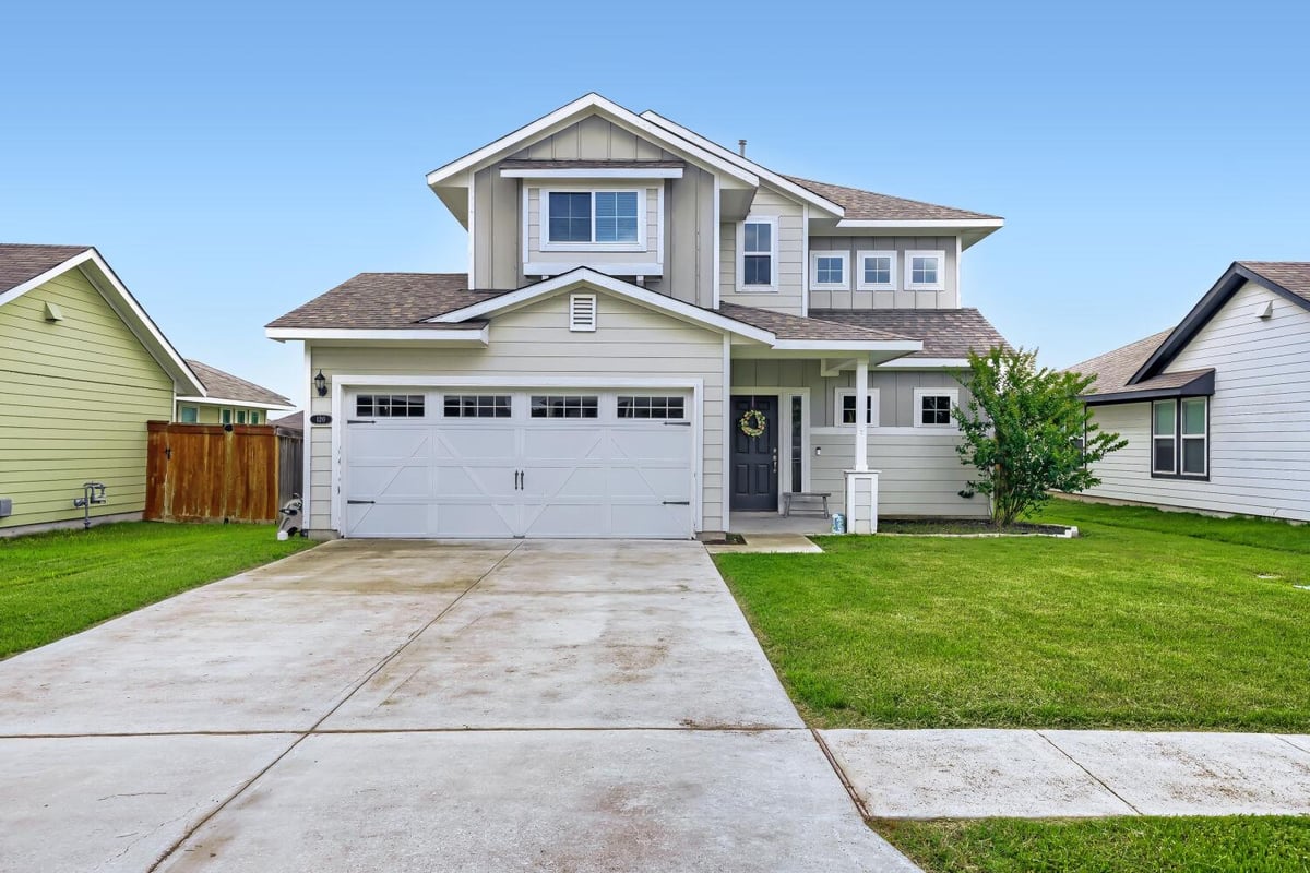 120 Horsemint WAY - front exterior - Luxury home in Trace Sub Pa 2A Sec B, San Marcos, TX