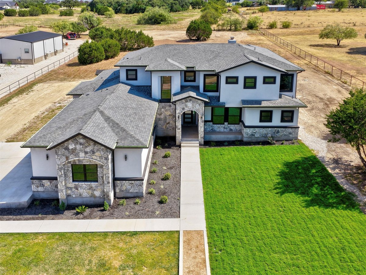 View 120 Lantana Bud TRL in Mesa Vista Ranch Ph 1 120 Lantana Bud TRL - property photo 1 - Luxury home in Mesa Vista Ranch Ph 1, Liberty Hill, TX