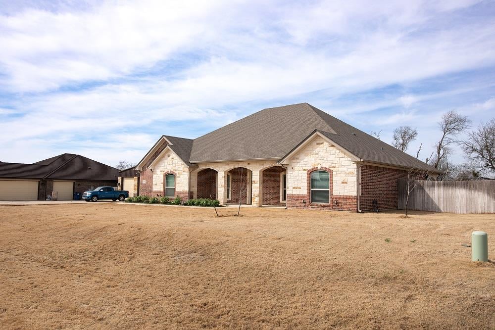 Living area at 120 Metheglin Dr - 4 bed 2 bath home