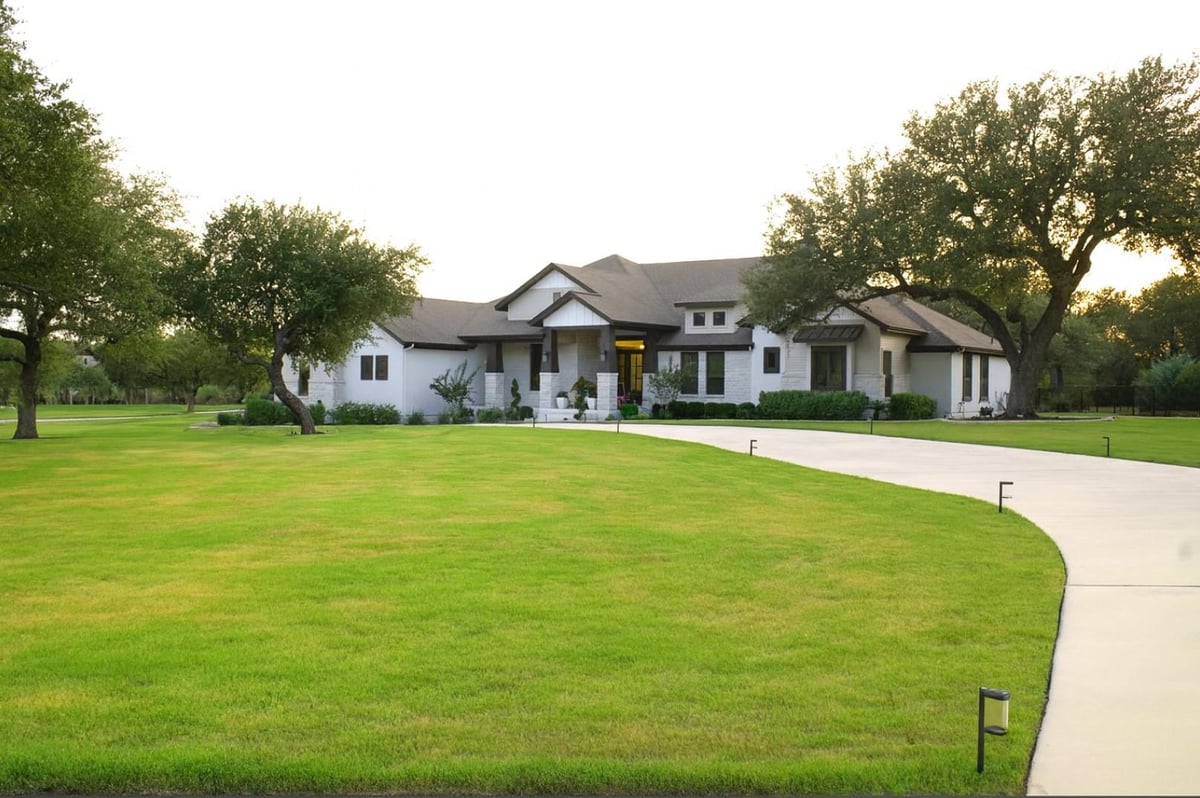 View 120 Woodland Hills Dr in Woodland Hills 120 Woodland Hills Dr - front exterior - Luxury home in Woodland Hills, Georgetown, TX