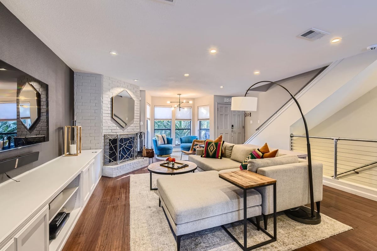View 1200 Castle Hill ST Unit #C in Castle Hill Condo 1200 Castle Hill ST Unit #C - property photo 1 - Luxury home in Castle Hill Condo, Austin, TX