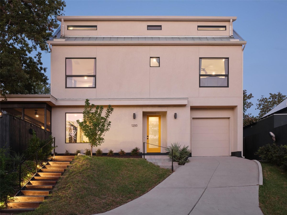 1200 Greenwood Ave - front exterior - Luxury home in 1200 Greenwood Ave Condos, Austin, TX