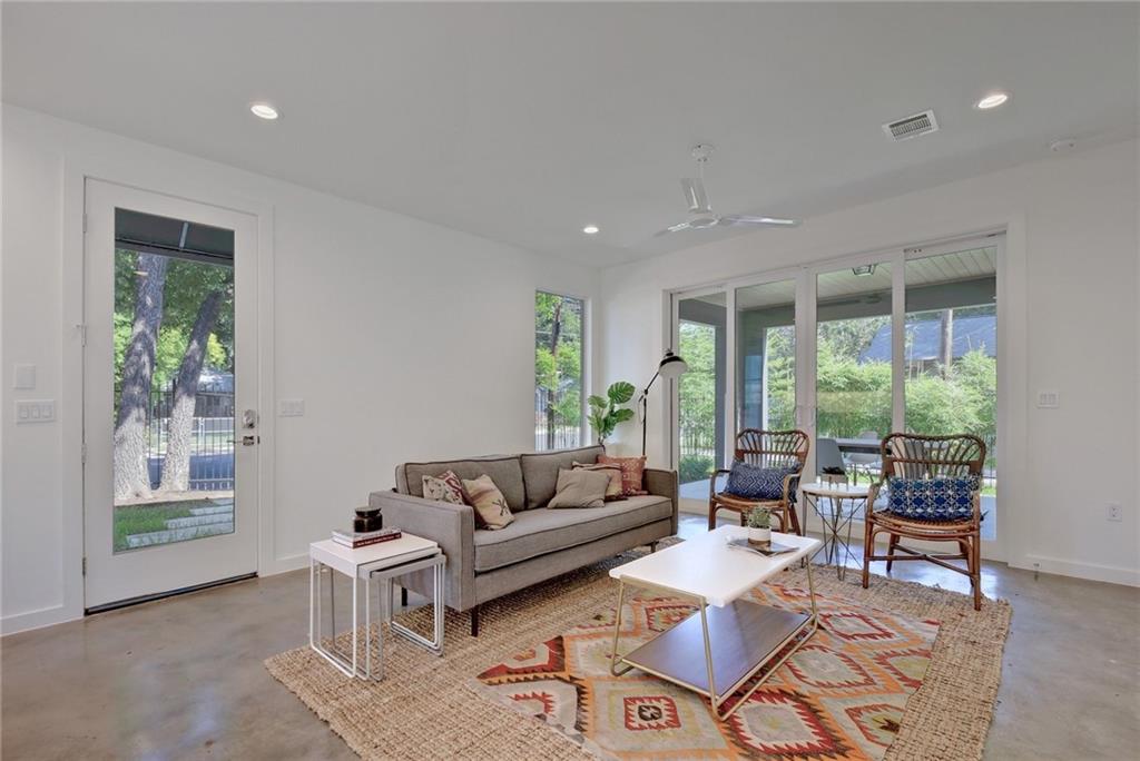 View 1200 Haskell St Unit #B in Free & Williams 1200 Haskell St Unit #B - front exterior - Luxury home in Free & Williams, Austin, TX
