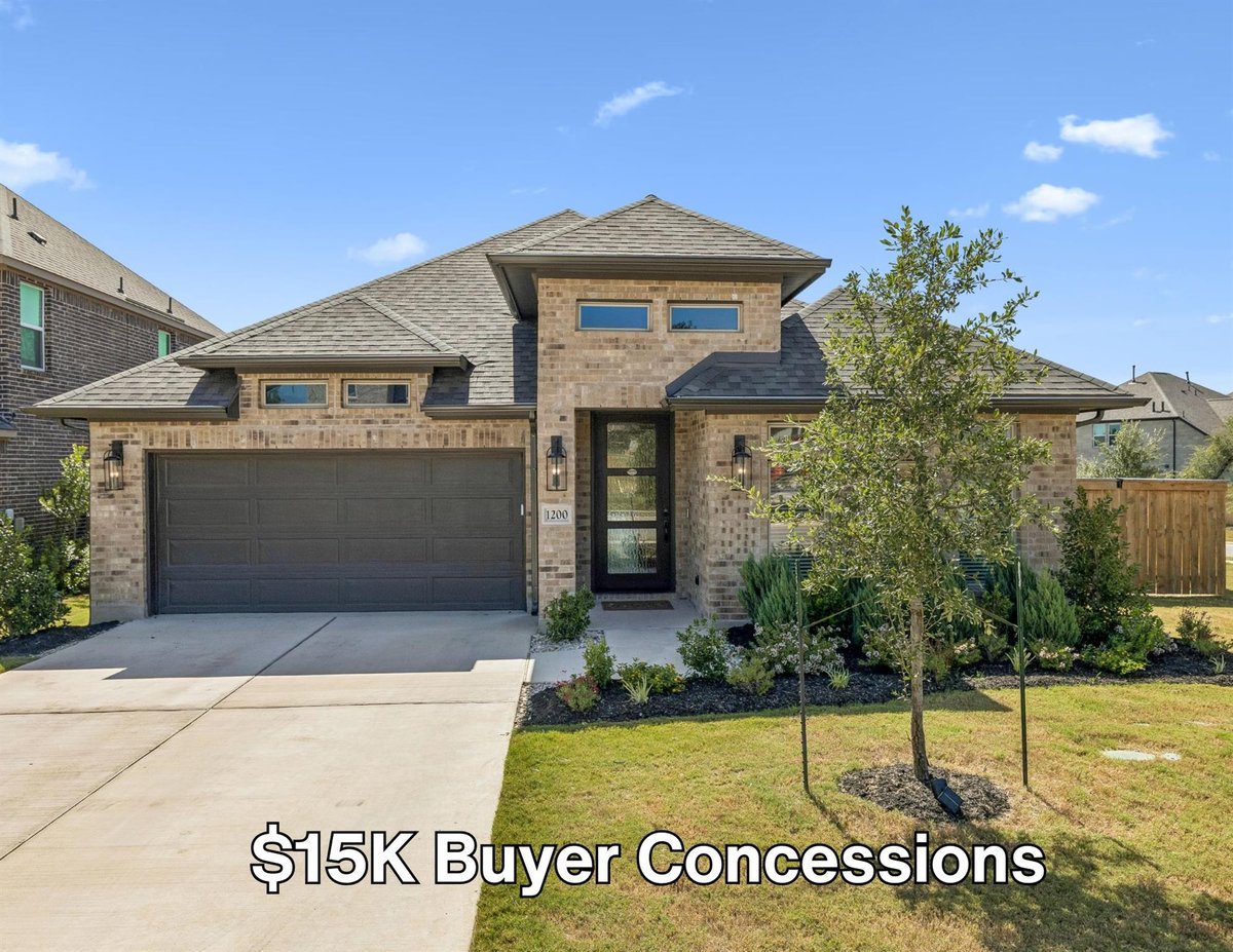 View 1200 Scenic Green LOOP in Parkside/River Ph 2 Sec 5 & 6 1200 Scenic Green LOOP - property photo 1 - Luxury home in Parkside/River Ph 2 Sec 5 & 6, Georgetown, TX