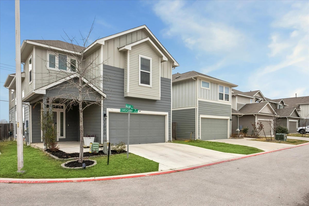 View 12000 Corsicana TRL in Enclave/Lagos Condos 12000 Corsicana TRL - property photo 1 - Luxury home in Enclave/Lagos Condos, Manor, TX