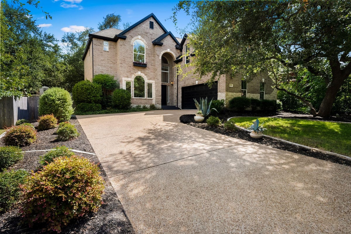 12001 Portofino DR - front exterior - Luxury home in STEINER RANCH PHS 2 SEC 3 C, Austin, TX