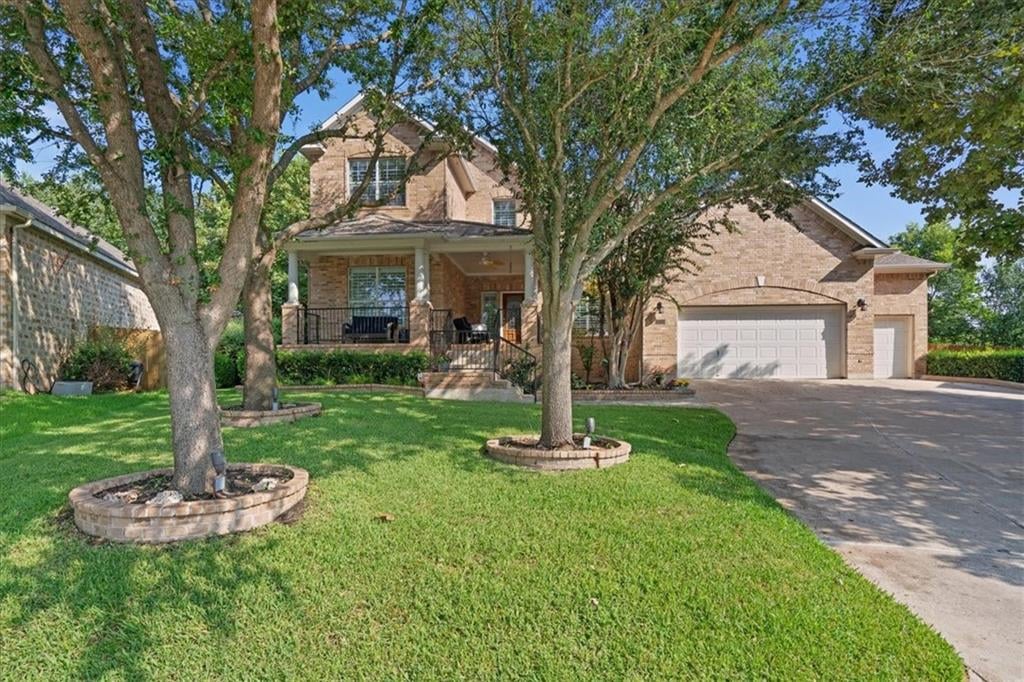 View 12004 Rayo De Luna Ln in Steiner Ranch Ph 01 Sec 08 12004 Rayo De Luna Ln - front exterior - Luxury home in Steiner Ranch Ph 01 Sec 08, Austin, TX