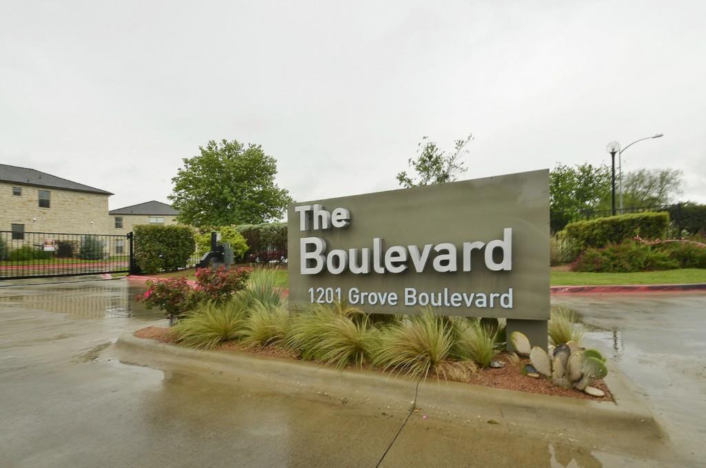 View 1201 Grove Blvd Unit #1501 in Boulevard 1201 Grove Blvd Unit #1501 - front exterior - Luxury home in Boulevard, Austin, TX