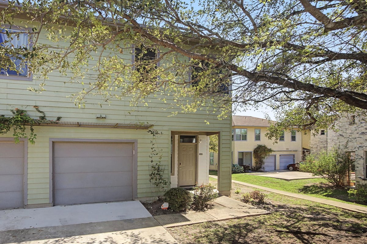 View 1201 Grove BLVD Unit #2304 in Boulevard A Condo Amd 1201 Grove BLVD Unit #2304 - property photo 1 - Luxury home in Boulevard A Condo Amd, Austin, TX