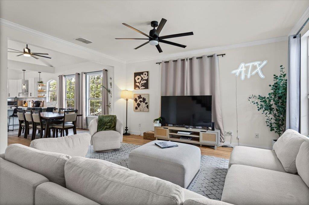 View 1201 S Garden ST Unit #A in Canterbury Square 1201 S Garden ST Unit #A - front exterior - Luxury home in Canterbury Square, Austin, TX