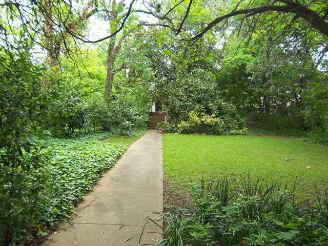 View 1202 Castle Hill St in MLS Area 1B 1202 Castle Hill St - property photo 1 - Luxury home in MLS Area 1B, Austin, TX