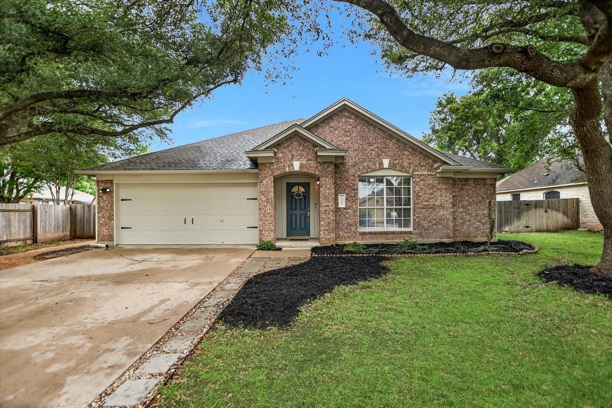 View 1202 Petunia Ln in Bohls Place Sec 01 1202 Petunia Ln - front exterior - Luxury home in Bohls Place Sec 01, Pflugerville, TX