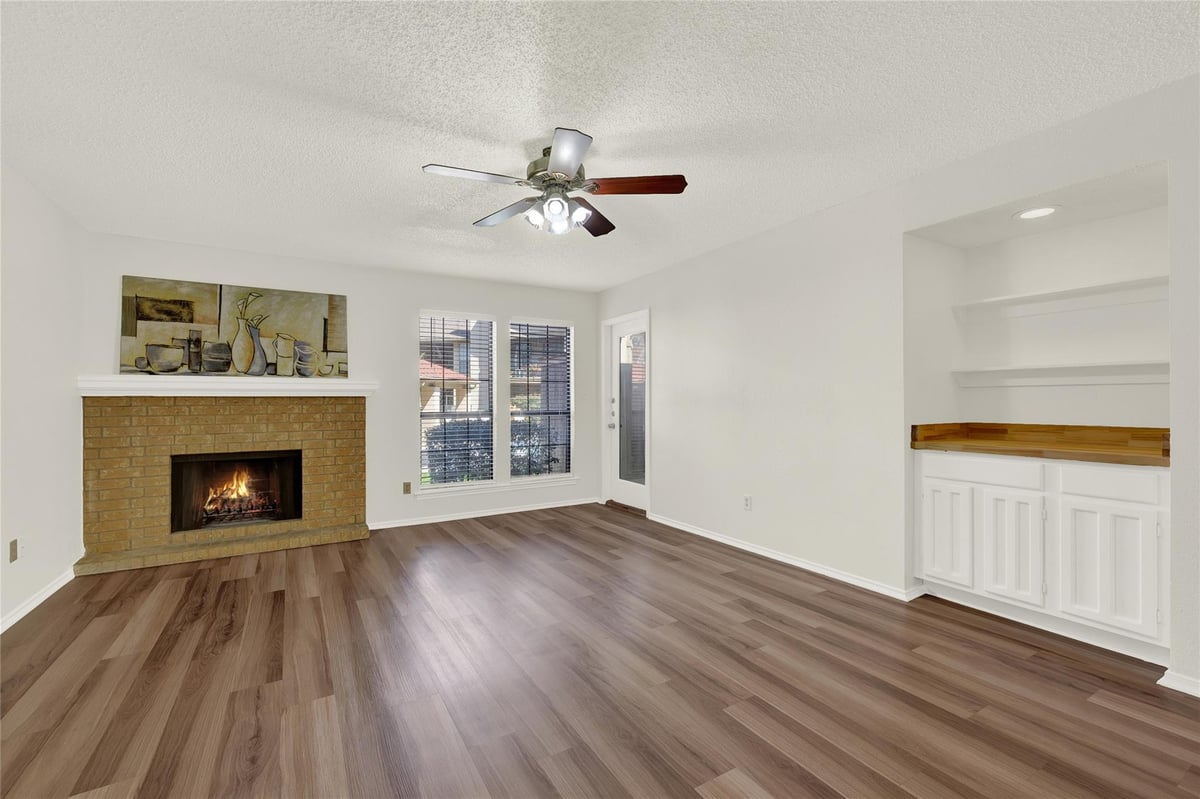 Primary bedroom at 1202 Thorpe Ln Unit #701 - 2 bed 2 bath home