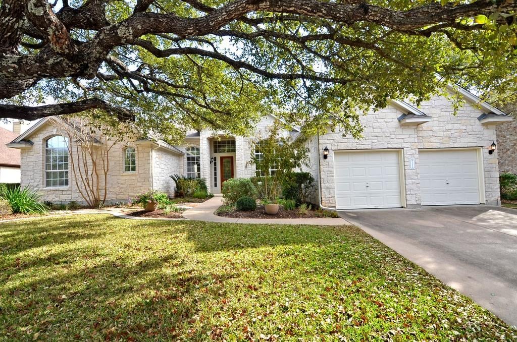 View 12029 Tulare DR in Lake Pointe Ph 01b 12029 Tulare DR - property photo 1 - Luxury home in Lake Pointe Ph 01b, Austin, TX