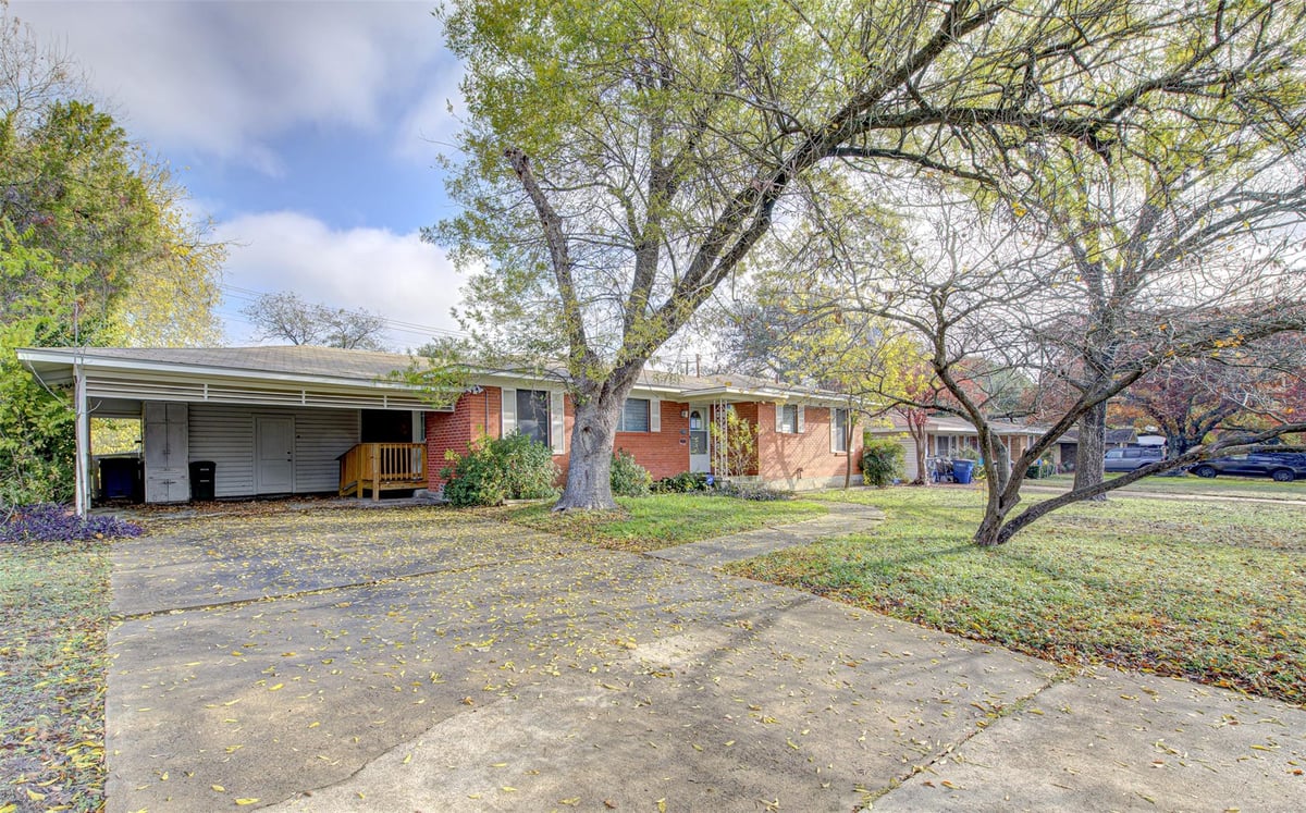 1204 Northridge DR - property photo 1 - Luxury home in Delwood Heights, Austin, TX