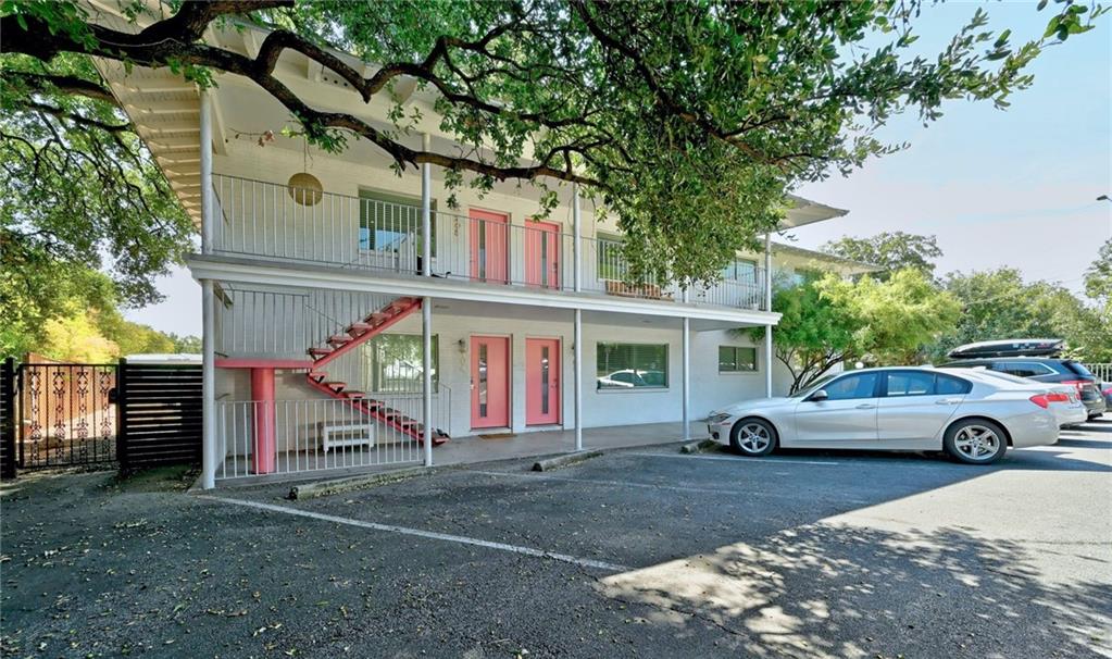View 1208 Enfield Rd Unit #105 in Governors 02 Condo 1208 Enfield Rd Unit #105 - front exterior - Luxury home in Governors 02 Condo, Austin, TX