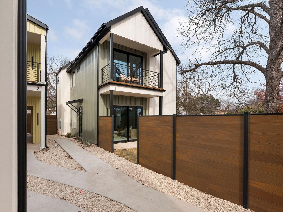 View 1208 Karen Ave Unit #3 in Violet Crown Heights Sec 01 1208 Karen Ave Unit #3 - front exterior - Luxury home in Violet Crown Heights Sec 01, Austin, TX