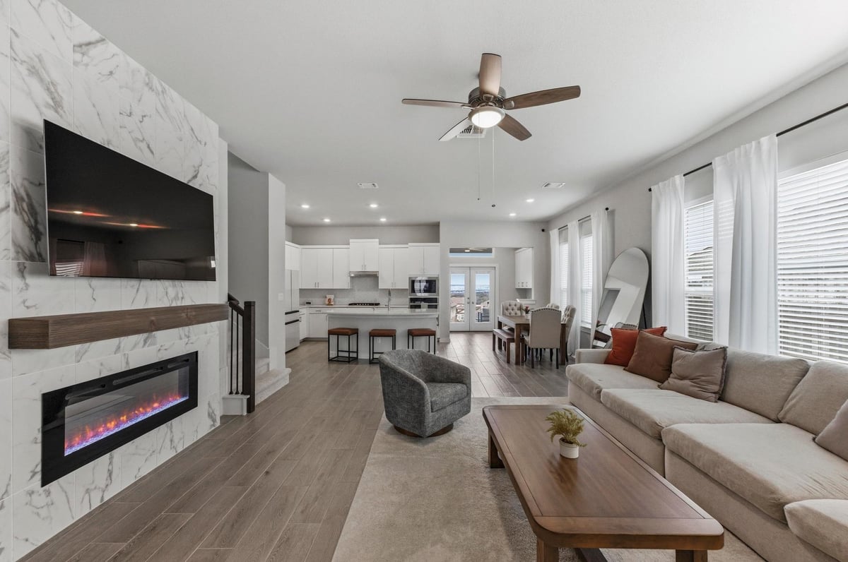 Kitchen at 1209 Bluewood Bnd - 4 bed 2 bath home