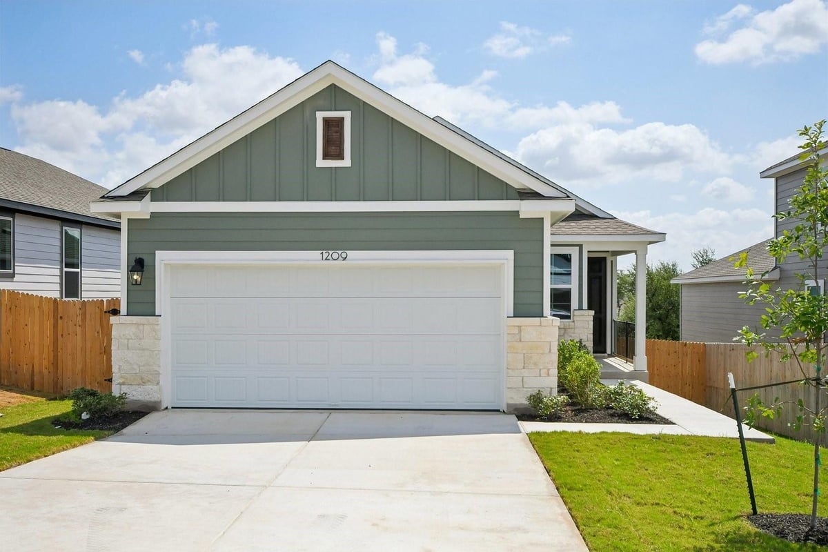 1209 Lavender WAY - property photo 1 - Luxury home in Heights at San Gabriel, Georgetown, TX