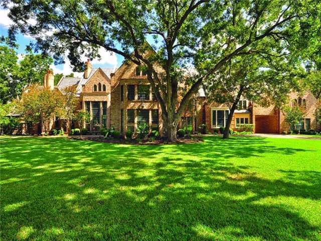 View 1209 N WESTON Ln in Lake Austin 1209 N WESTON Ln - property photo 1 - Luxury home in Lake Austin, Austin, TX