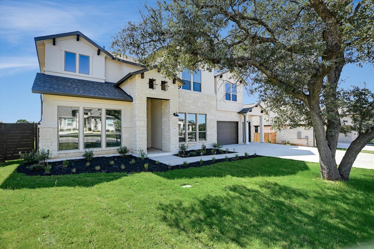 1209 Stormy DR - front exterior - Luxury home in Riverstone, Georgetown, TX