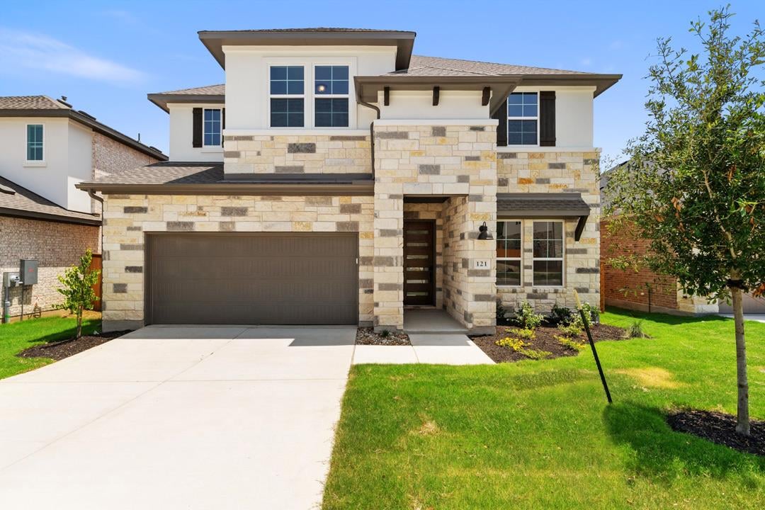 121 Bishop Wood Road - front exterior - Luxury home in Heritage, Dripping Springs, TX