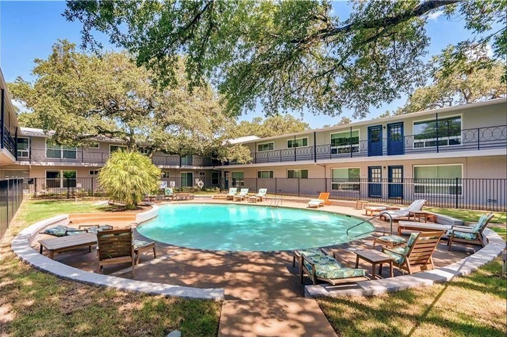 1210 Windsor RD Unit #120, photo 1, Clarksville, Austin, TX