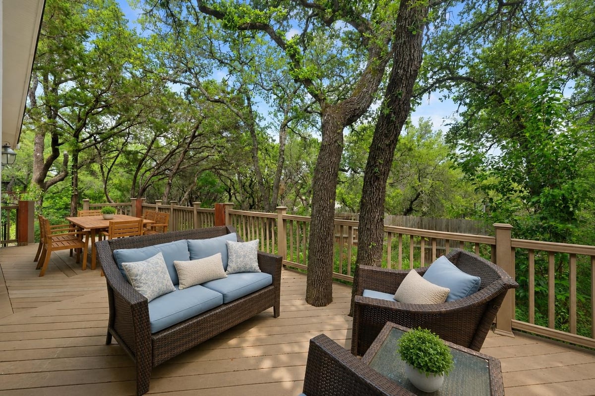 View 1211 Falcon Ledge DR in Camelot Sec 03 1211 Falcon Ledge DR - front exterior - Luxury home in Camelot Sec 03, Austin, TX