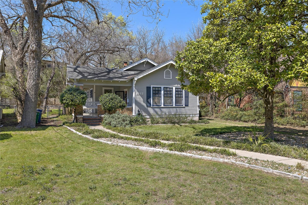 View 1212 Bickler Rd in Woodlawn Add 1212 Bickler Rd - front exterior - Luxury home in Woodlawn Add, Austin, TX
