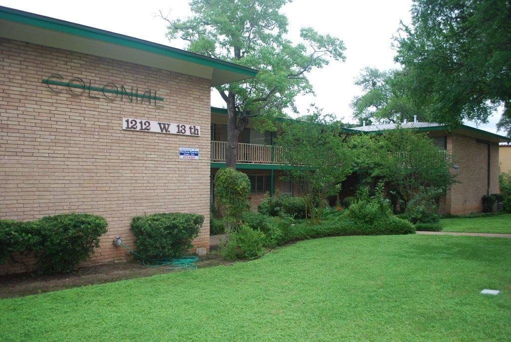 View 1212 W 13th ST Unit #K in Shelley Heights 1212 W 13th ST Unit #K - property photo 1 - Luxury home in Shelley Heights, Austin, TX