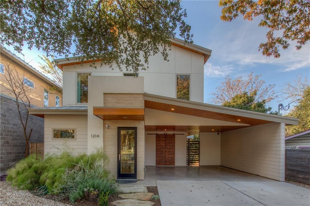 View 1214 S 6th St in Bouldin Creek 1214 S 6th St - property photo 1 - Luxury home in Bouldin Creek, Austin, TX