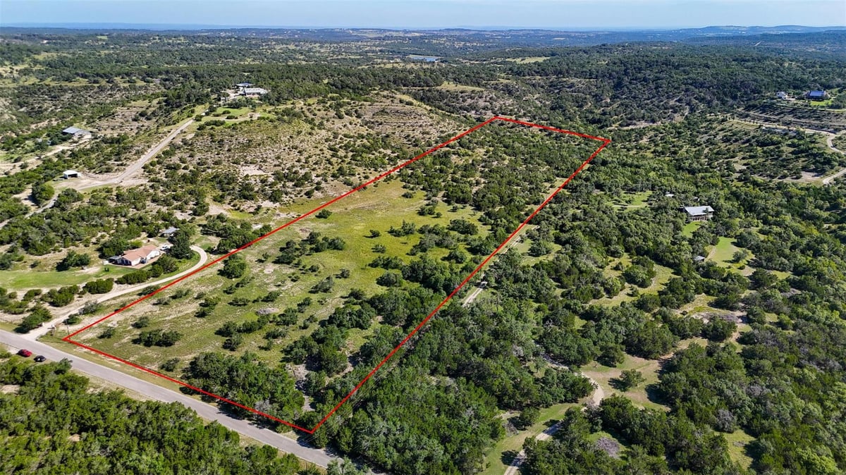 Kitchen at 1215 Montell Rd - Hill Country Ranches, Wimberley, TX