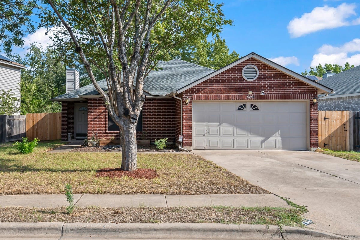 View 1216 Bradbury LN in Austin 1216 Bradbury LN, photo 1 of 28, Austin, Austin, TX