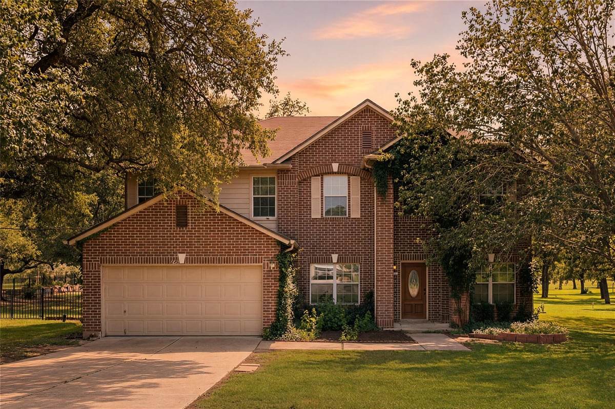 View 122 Avenida Brisa Fresca RD in Kyle 122 Avenida Brisa Fresca RD, photo 1 of 36, Kyle, Kyle, TX