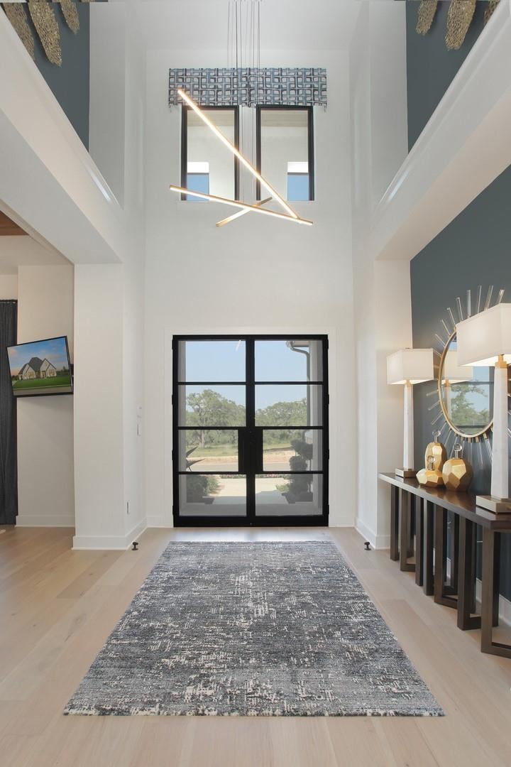 Living area at 122 Crosswater Ln - 5 bed 5 bath home