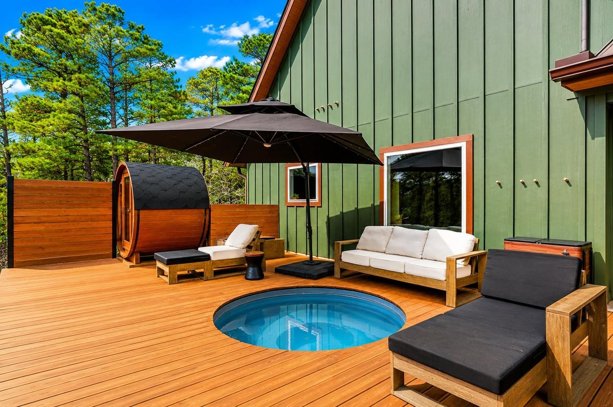 View 122 Mokolii CT in Tahitian Village 122 Mokolii CT - property photo 1 - Luxury home in Tahitian Village, Bastrop, TX