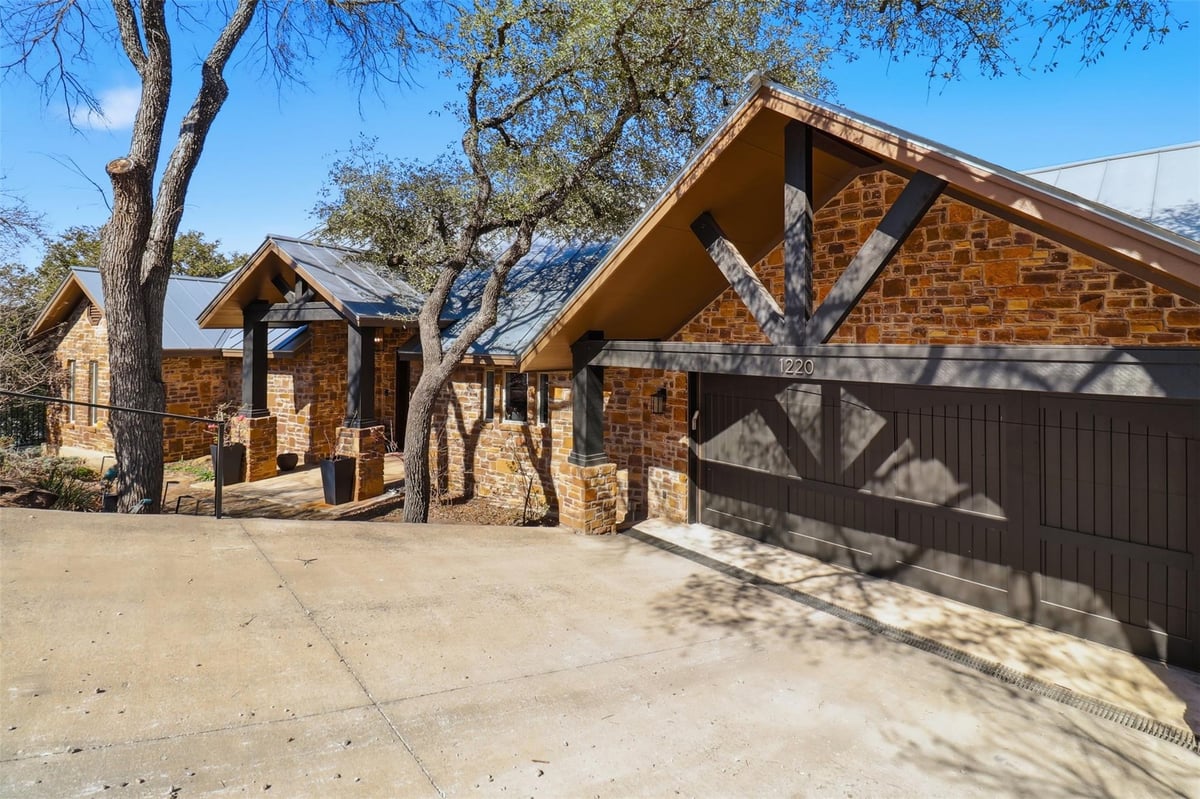 Primary bedroom at 1220 Cr 137 - 3 bed 2 bath home