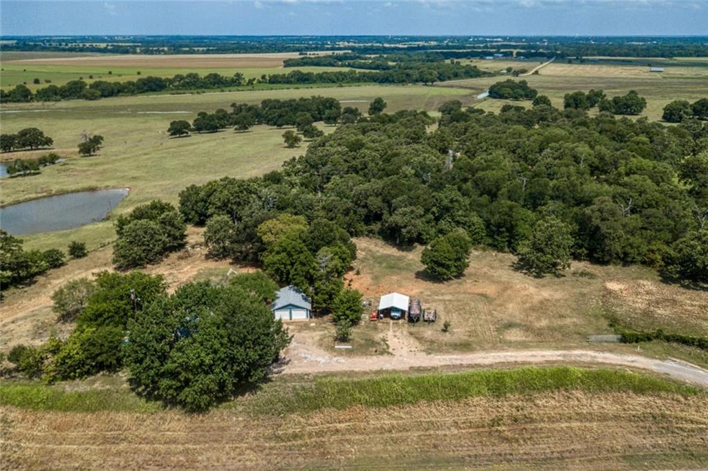 View 1220 Highway 77 1220 Highway 77 - front exterior - Luxury home in Cameron, TX