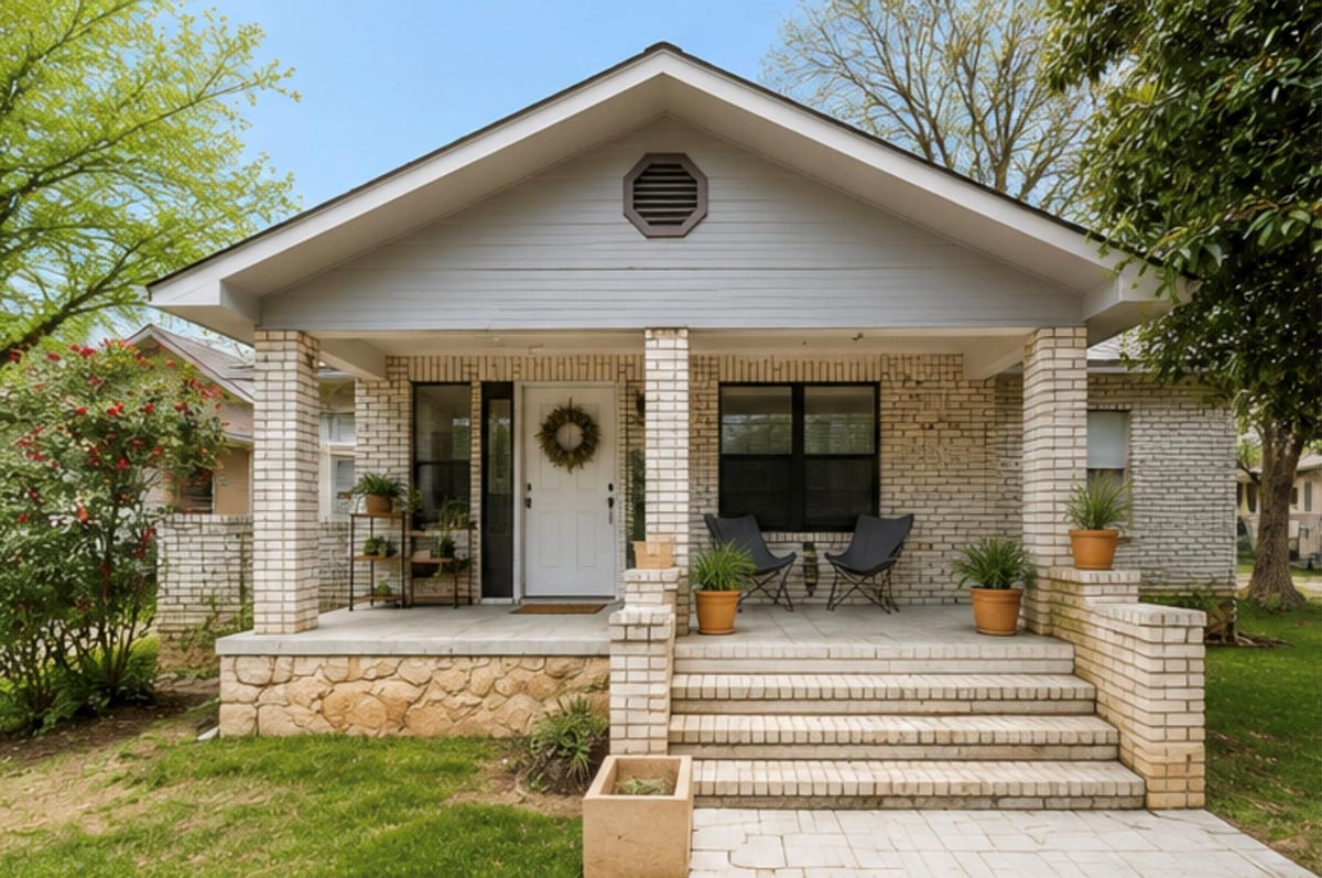 1220 Taylor ST - property photo 1 - Luxury home in Wendlandt & Staehely Resub, Austin, TX