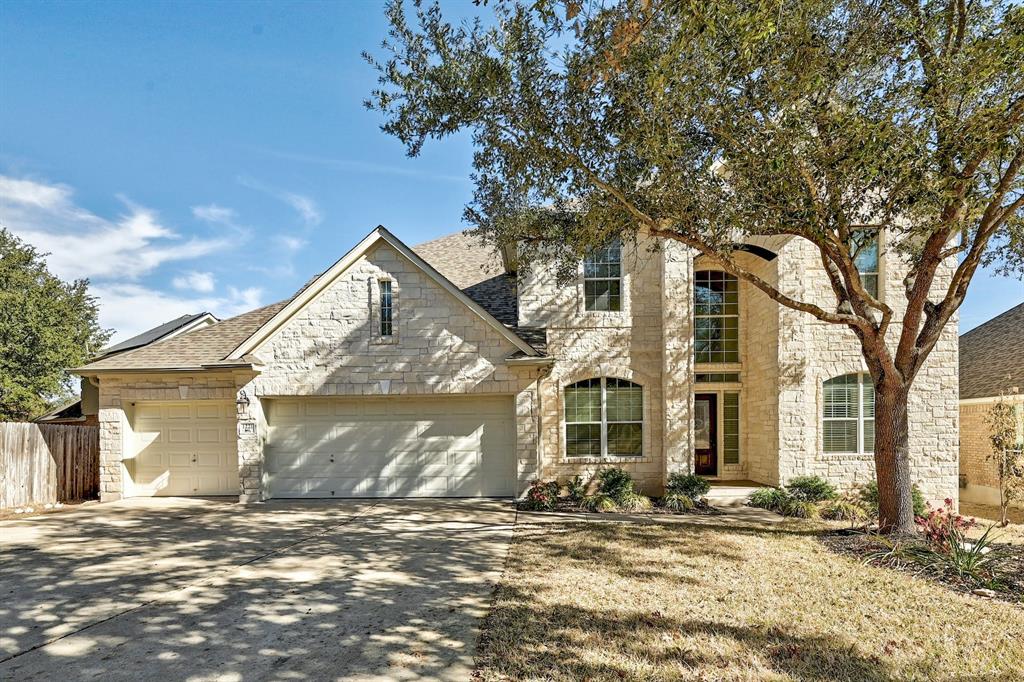 View 1221 Horseback Holw in Steiner Ranch Ph 01 Sec 09 1221 Horseback Holw - front exterior - Luxury home in Steiner Ranch Ph 01 Sec 09, Austin, TX