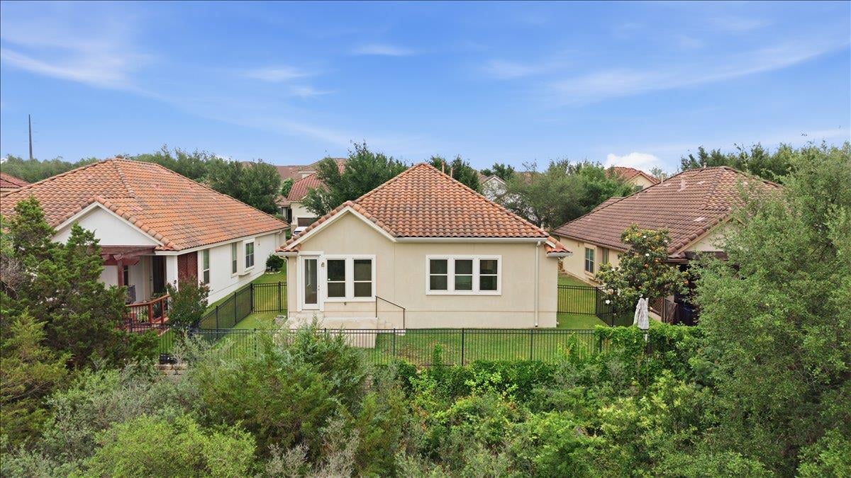 Primary bedroom at 12221 Fairway Cv - 3 bed 2 bath home
