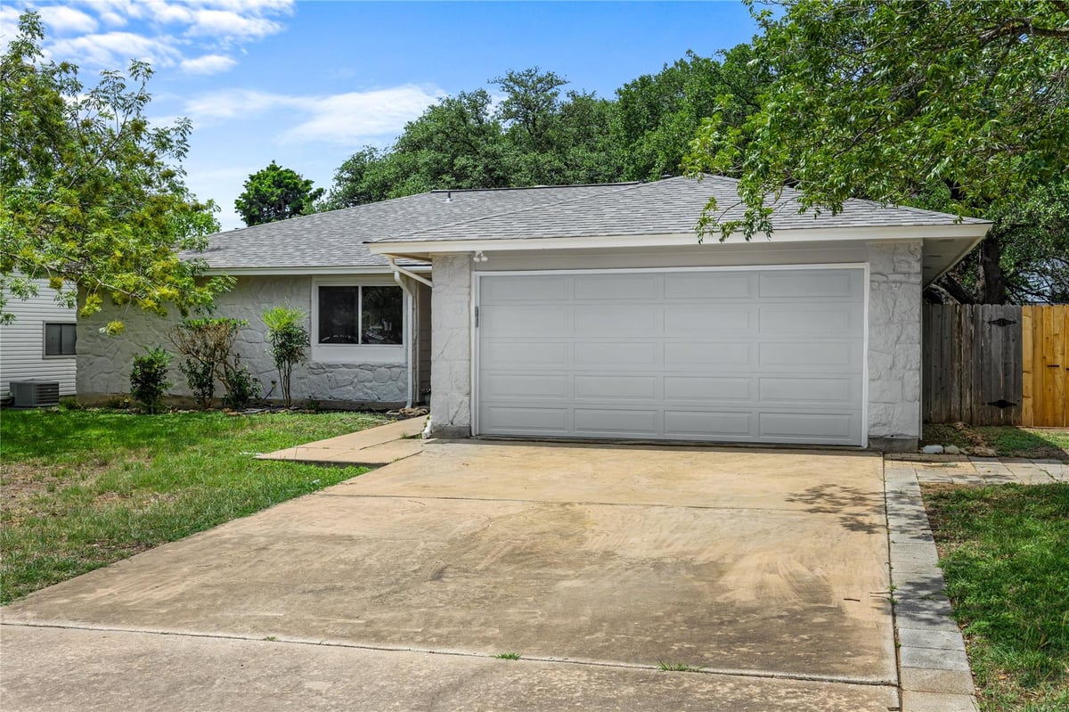 View 12225 Mosley Ln in Milwood Sec 06 12225 Mosley Ln - front exterior - Luxury home in Milwood Sec 06, Austin, TX