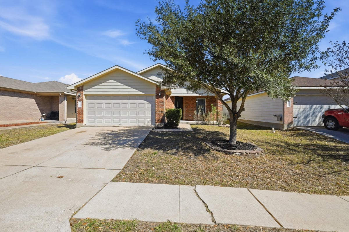 View 12228 Paloma Blanca Way in Los Cielos Sec 03 12228 Paloma Blanca Way - property photo 1 - Luxury home in Los Cielos Sec 03, Del Valle, TX