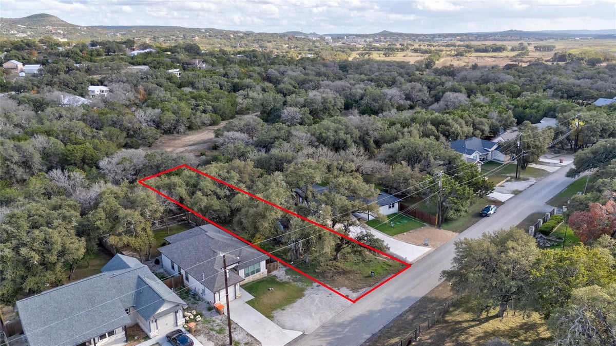 View 1223 Lavaca in Scenic Terrace 1 1223 Lavaca - front exterior - Luxury lot in Scenic Terrace 1, Canyon Lake, TX