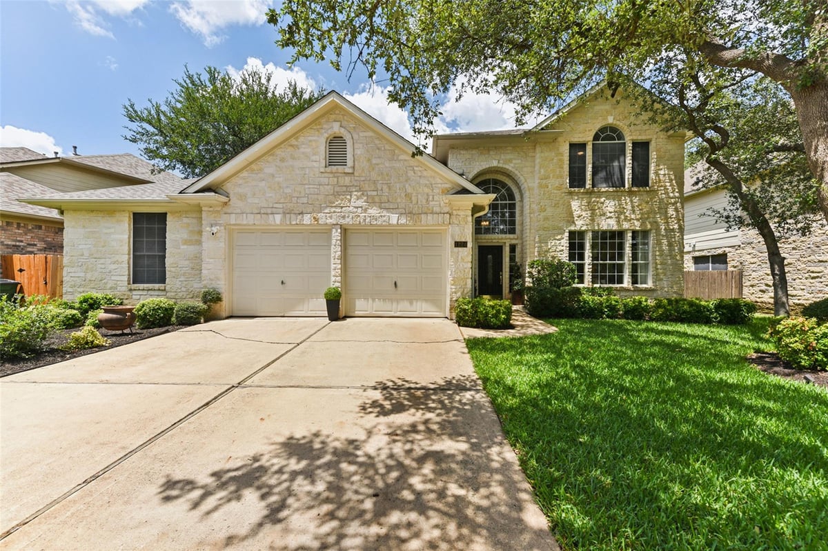 View 1224 Fall Creek Loop in Buttercup Creek 1224 Fall Creek Loop - front exterior - Luxury home in Buttercup Creek, Cedar Park, TX