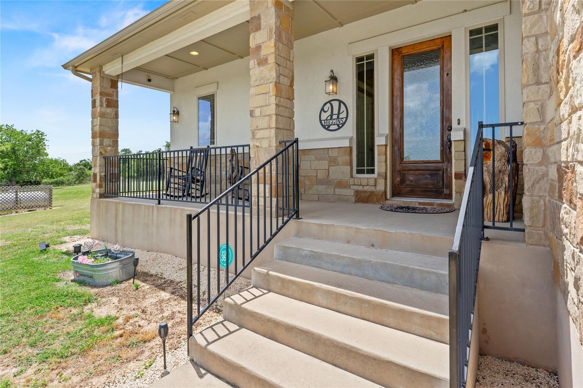 Kitchen at 1224 Hidden Springs Dr - 3 bed 2 bath home