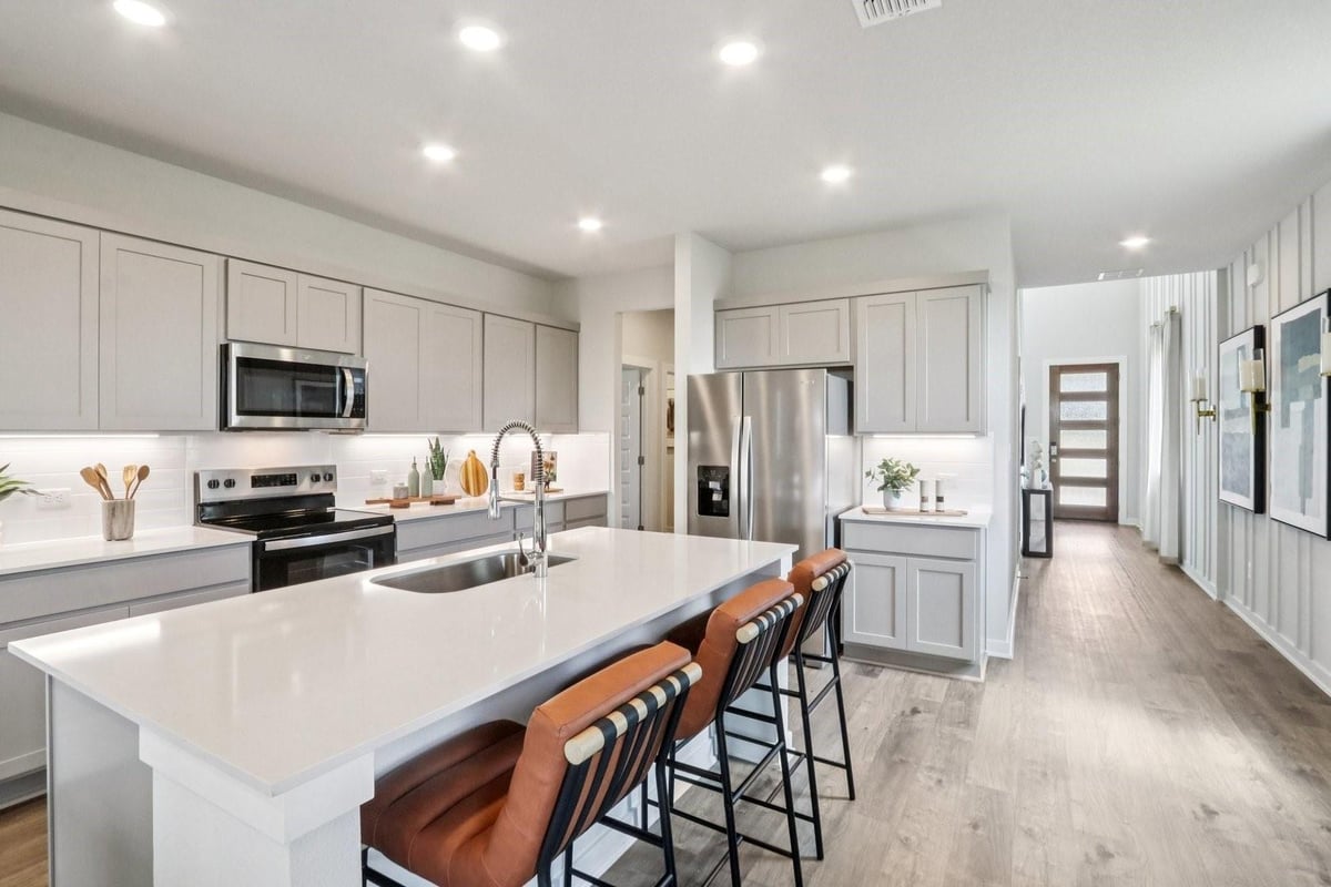 Living area at 1224 Lavender Way - 5 bed 3 bath home
